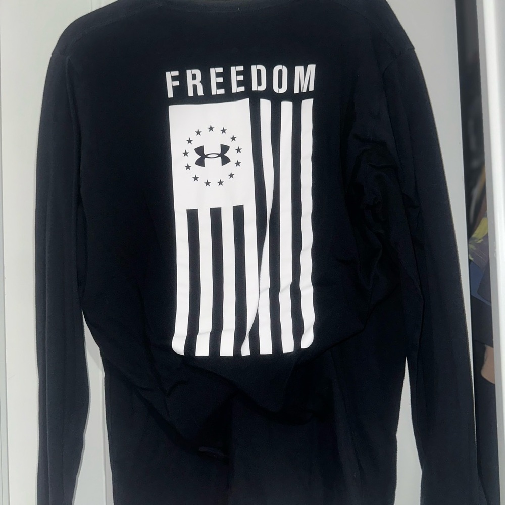 Under Armour Freedom Black Long Sleeve Shirt